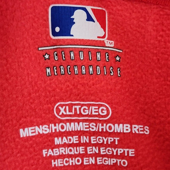 Philadelphia Phillies MLB Hoodie Mens XL Red Pullover Performance Sportswear - Picture 4 of 11